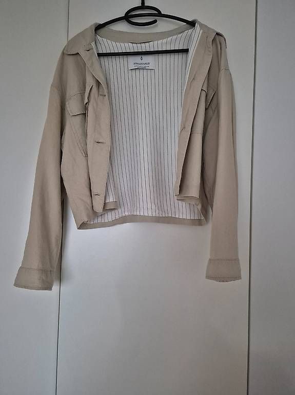 Giacche: leichte Sommerjacke beige Stradivarius, Gr. S – Usato da Sattel venduto da nic_6hgr 1