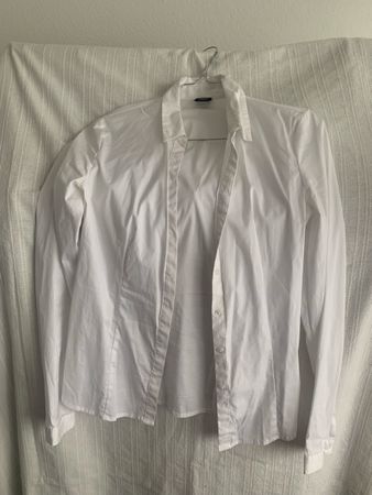 Klassische weisse Bluse, Grösse 34, Marke S. Oliver