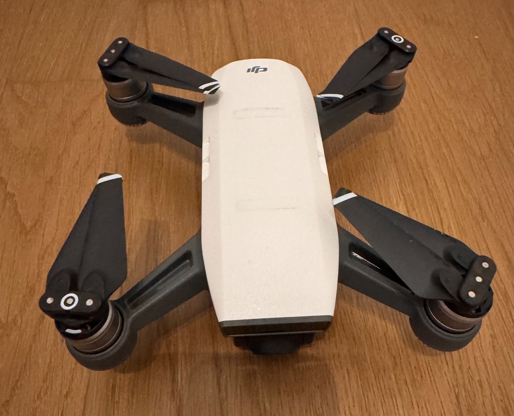 DJI Modellismo RC: DJI Spark inkl. portable charging station – Usato da Cham venduto da Thrylos 2