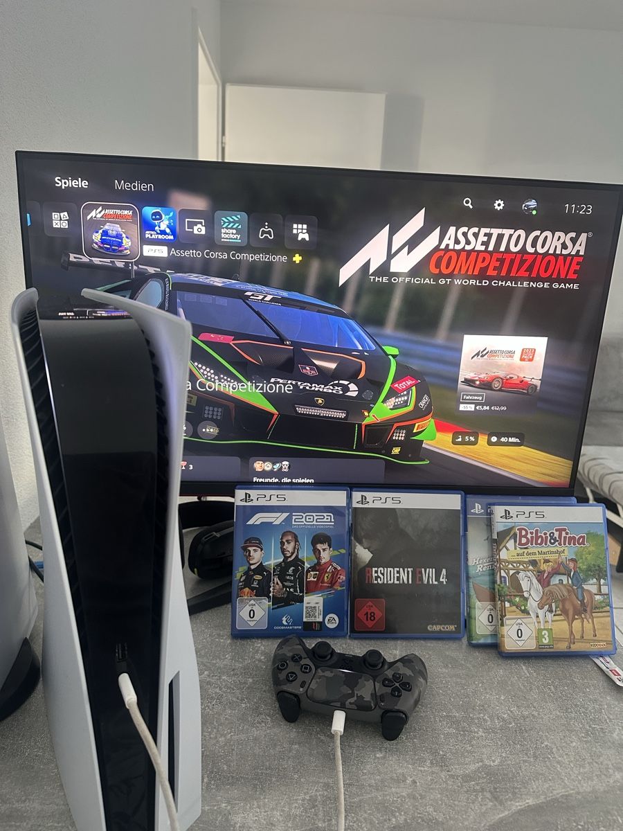 Sony Konsolen: Playstation 5 Disc Edition mit 1 Controller & 4 Spielen – Gebraucht aus Kleindöttingen von jas_5nyc