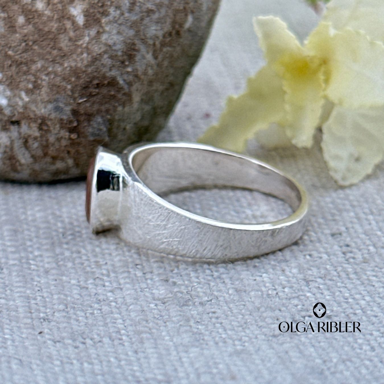 Olga Ribler Anelli: Silber Ring 925 mit Braunem Mondstein Grösse 57 – Nuovo (secondo la descrizione) da Luzern venduto da Schmuckoutlet 6