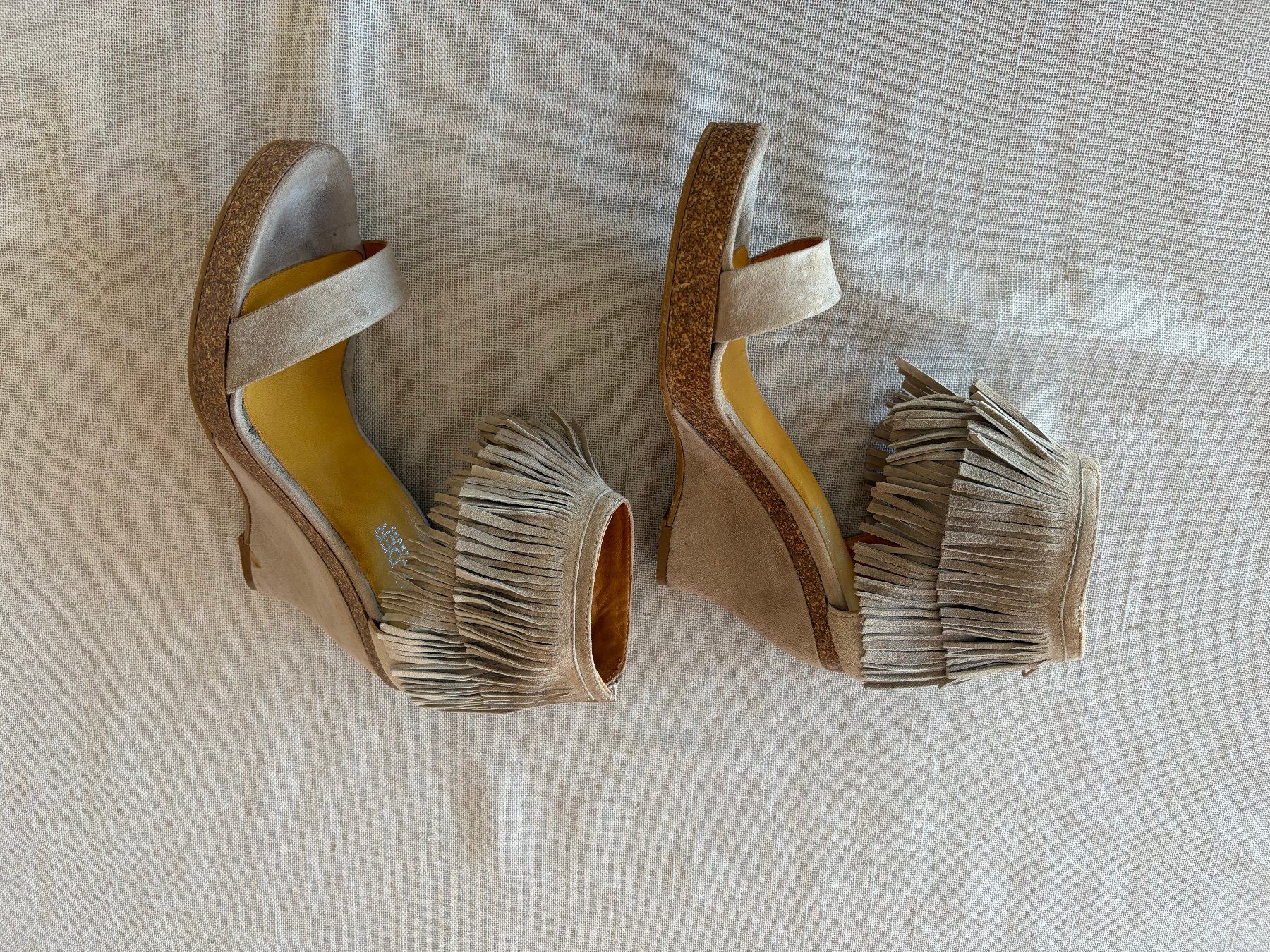 Scarpe da donna: Lustige Sandalen mit Fransen – Usato da Winterthur venduto da anello13 5