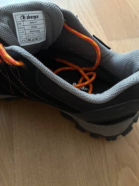 Sherpa Wander/Trekkingschuhe (Neu und originalverpackt) in Schaffhausen ...