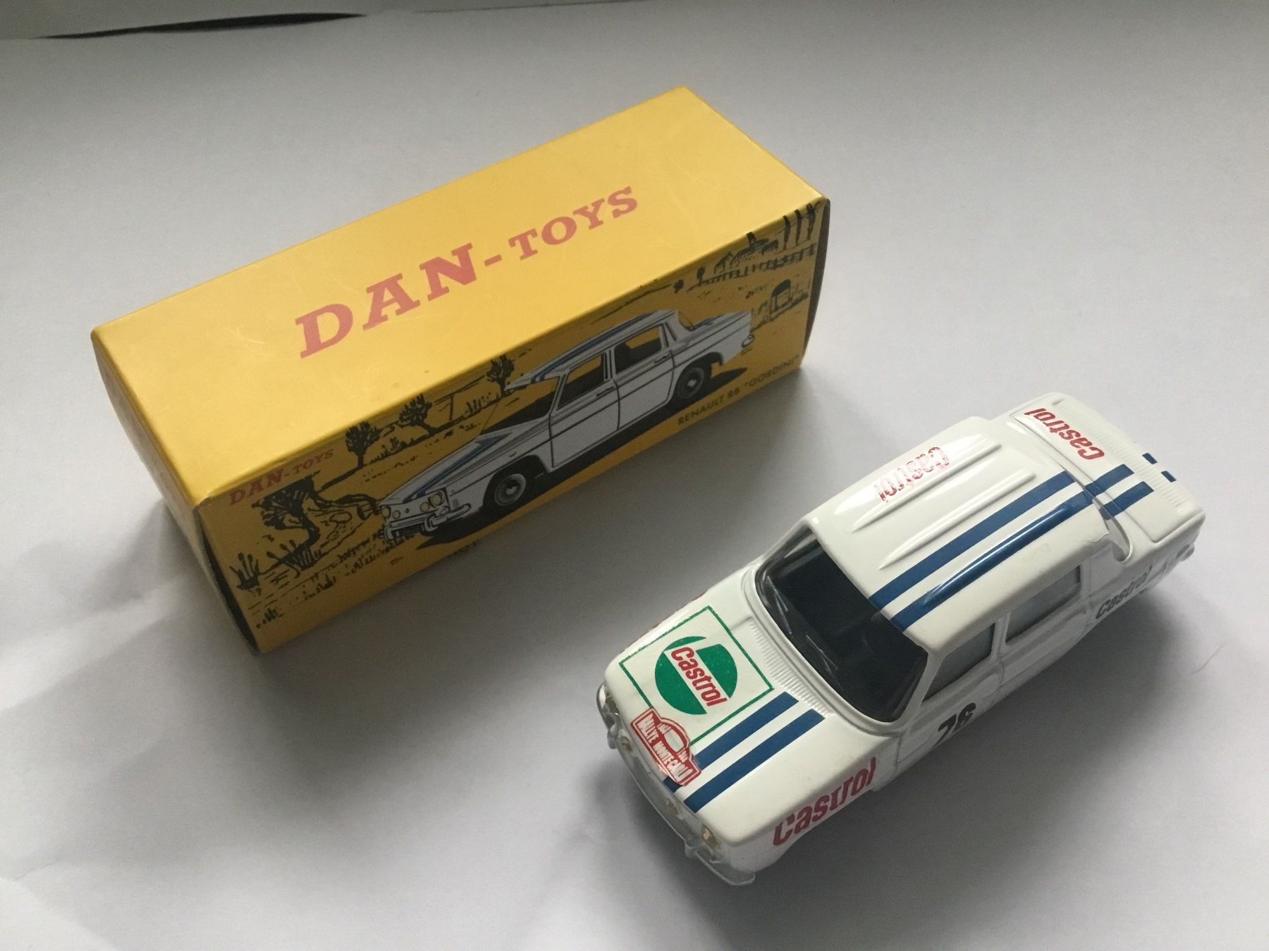 Dinky Toys Modellautos: Renault R8 „Gordini“ – Neu und originalverpackt aus Dänikon ZH von didi1103 1