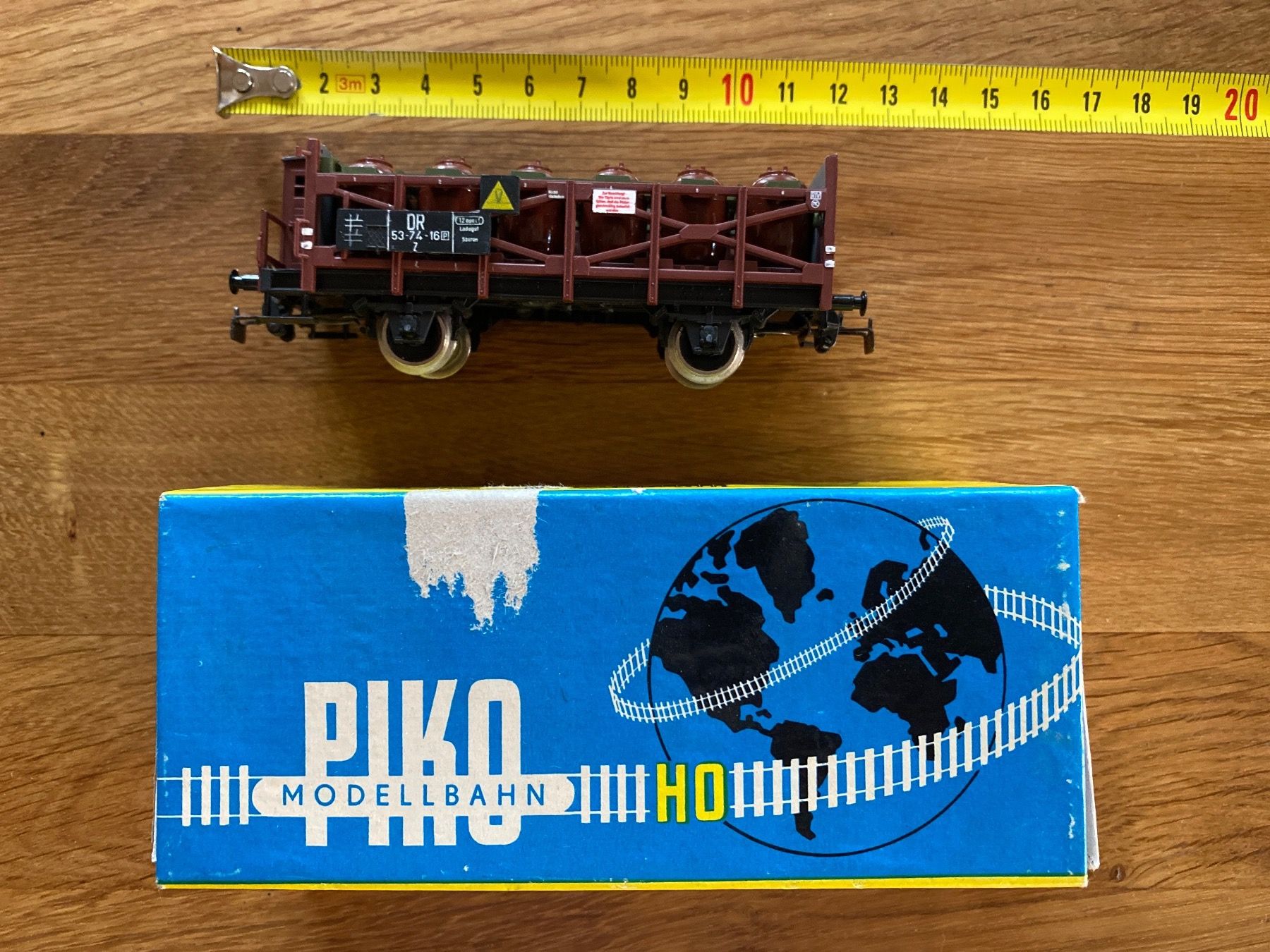 Piko Modellini di ferrovie: Güterwagen H0 von Piko – Nuovo e nell'imballaggio originale da Frauenkappelen venduto da leola1973