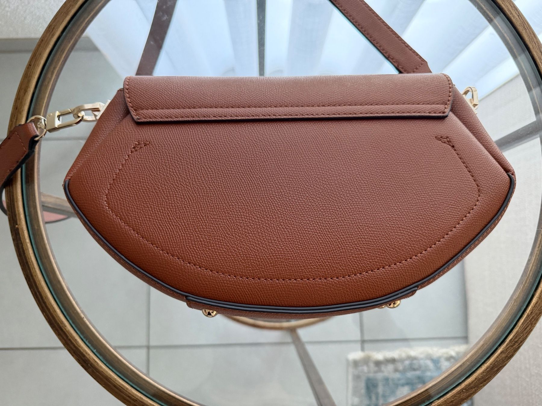 Guess Taschen für Damen: Guess Amorette Umhängetasche – Gebraucht aus Sirnach von mel_l8y5 1