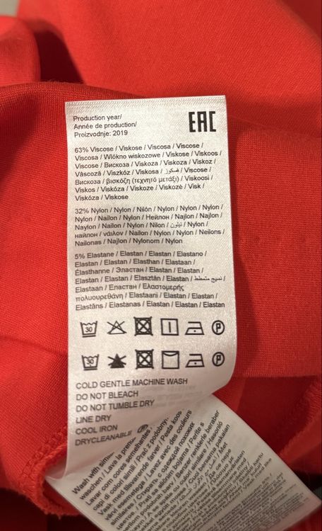 Only Giacche: Roter Blazer / Grösse S – Usato da Villigen venduto da Liviaange 3