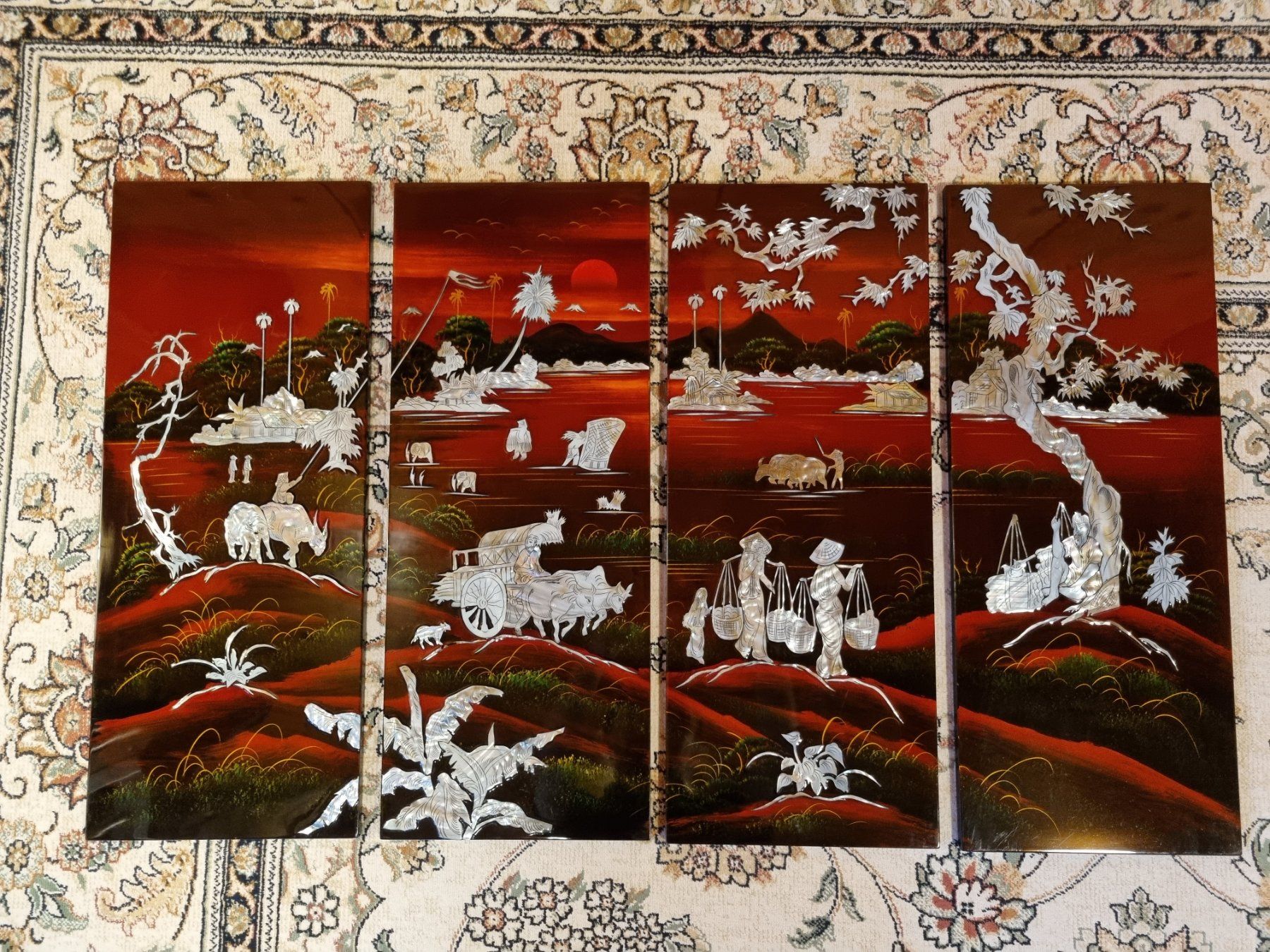 Poster & Bilder: 4-tlg. Asia Lackbild mit Perlmutt-Optik – Gebraucht aus Scharnachtal von devin03