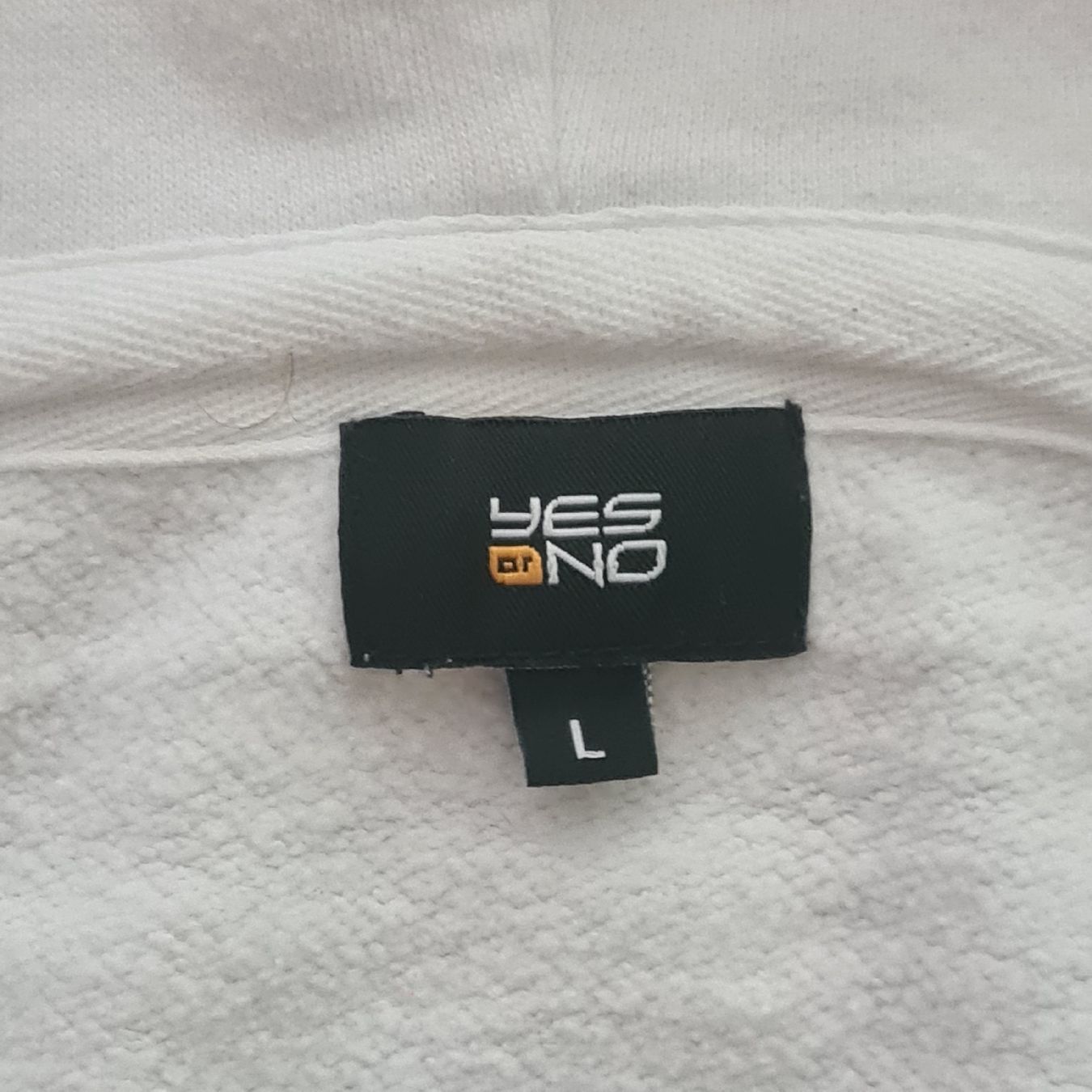 Vestes: Kapuzenjacke Gr L weiss – D'occasion à Steinen par turbogeiss99 1