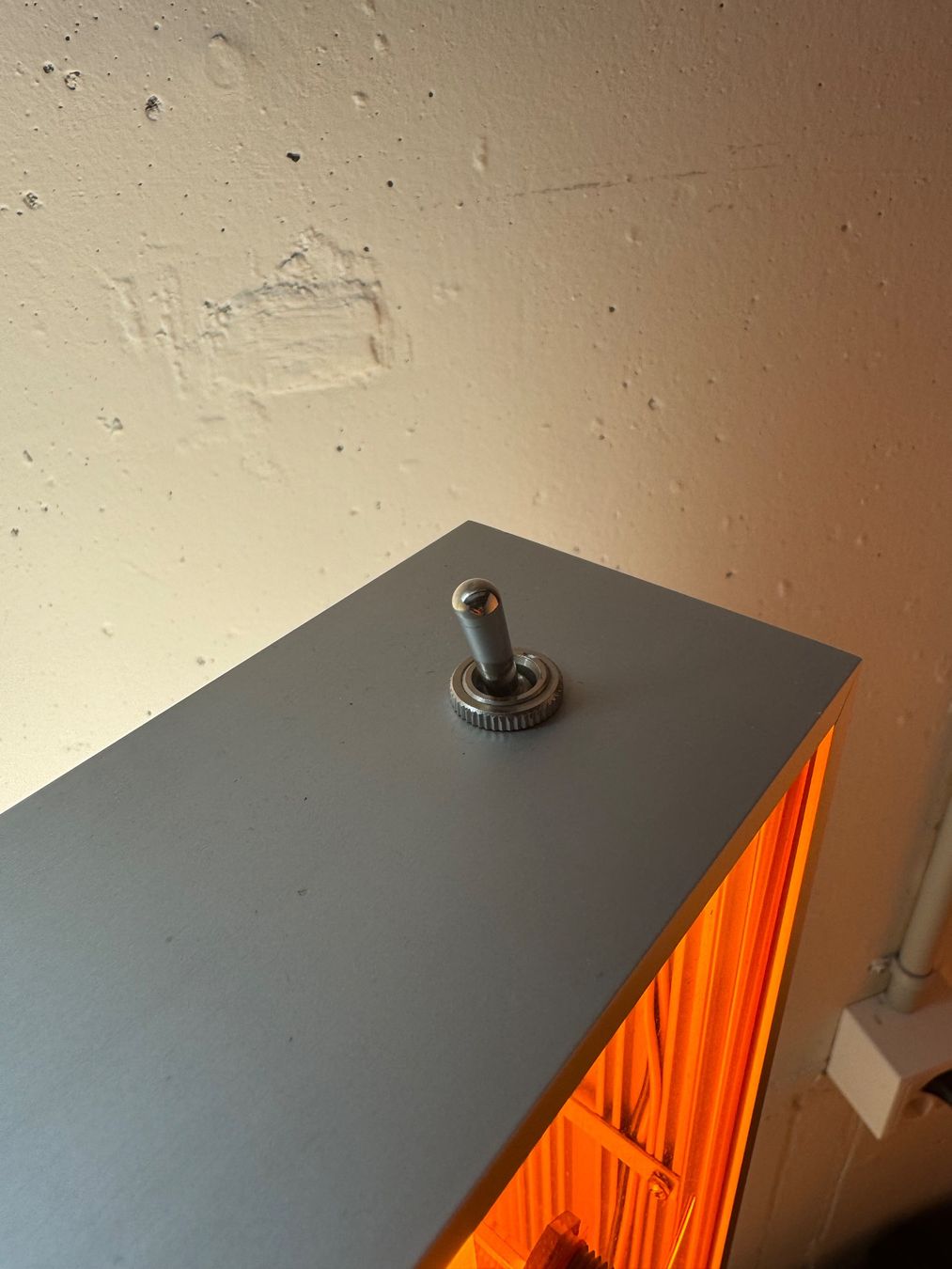 Lampes: Vintage Design Objektleuchte 90x30cm mit satiniertem Glas – D'occasion à zürich par Rico8004 2