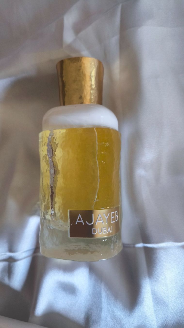 Lattafa Profumi & Eau de Toilette: SAMPLE Lattafa Ajayeb Dubai – Nuovo (secondo la descrizione) da Jona venduto da Perfum_lover