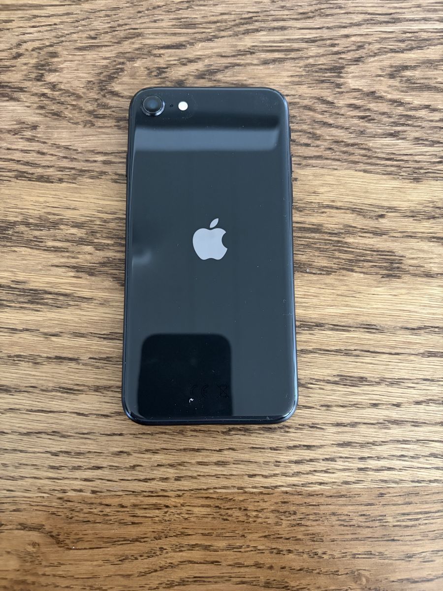 Apple Portables: iPhone SE 64 GB used – Neuf (Voir description) à Rotkreuz par MartinLF 4