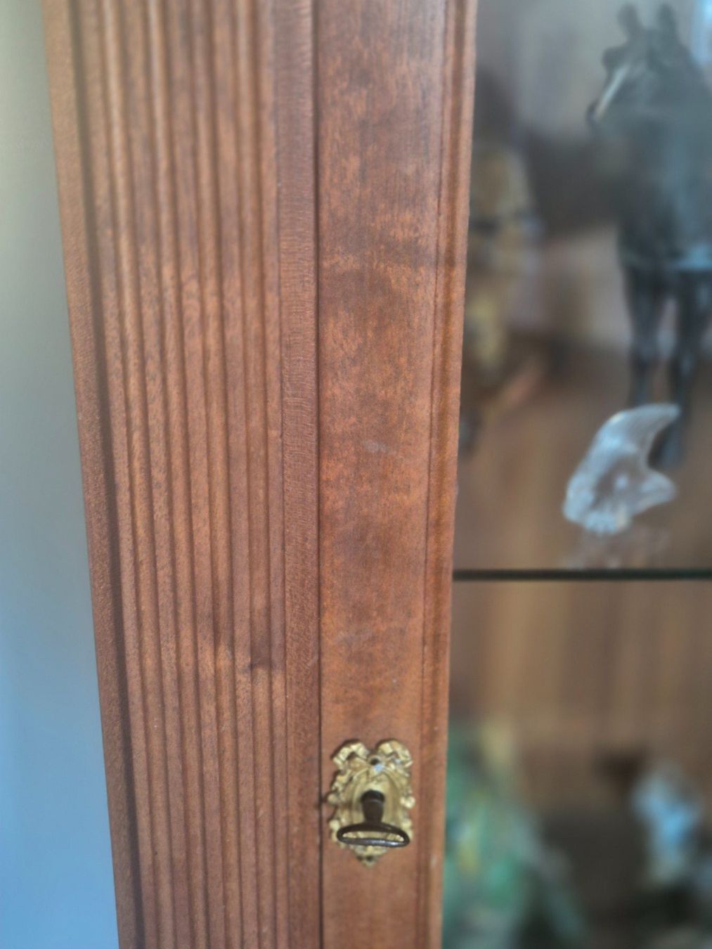 Vetrine: Exceptionnel meuble vitrine Empire – Usato da Morgins venduto da pmd_px9d 7