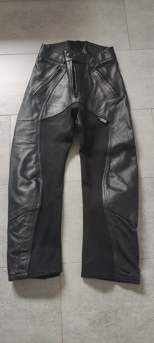 Pantaloni: Motorrad Lederhose Damen – Usato da Rüdlingen venduto da Don_pedro