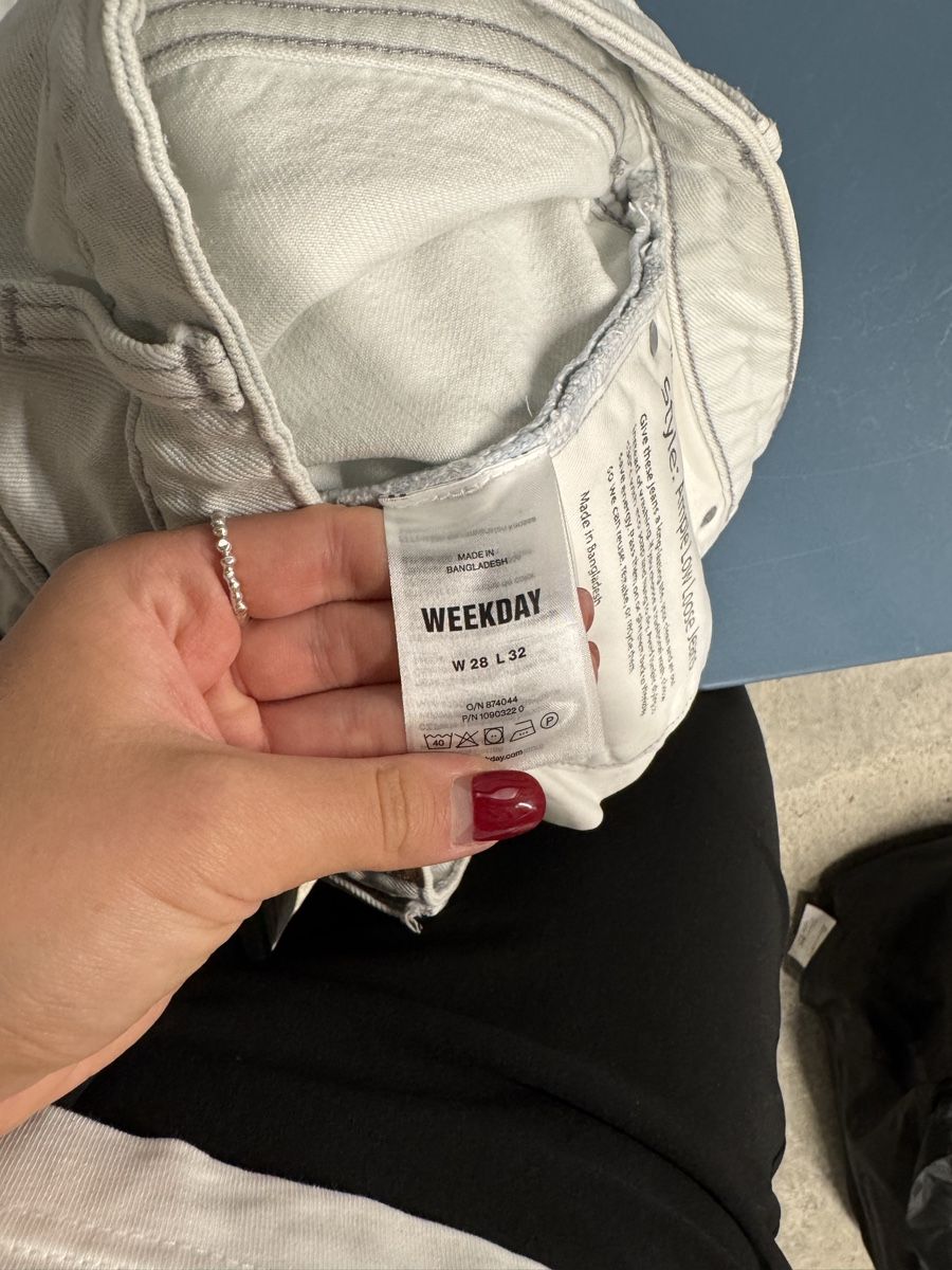 Weekday Jeans: Weekday Ample Low Loose Jeans, Gr. 28/32 – Usato da Küsnacht ZH venduto da Mcsy 2