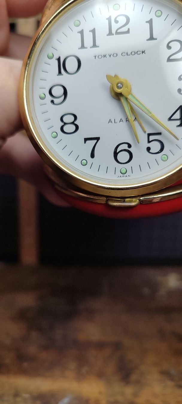 Sveglie: Wunderschöner Wecker Reisewecker Nr 5 TOKYO CLOCK JAPAN – Usato da Gelterkinden venduto da MYSTOREFORYOU4460 4