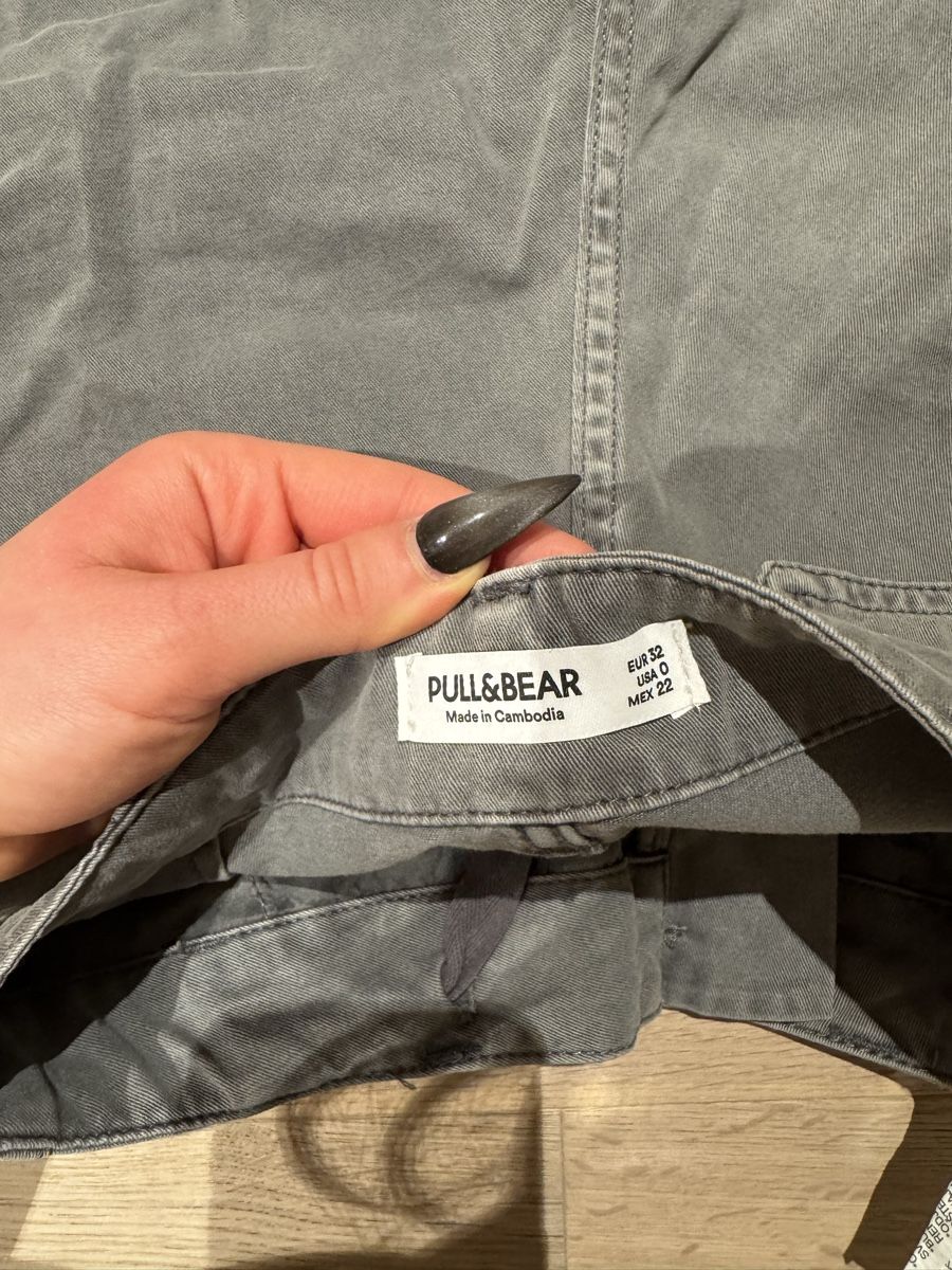 Pull&Bear Pantaloni: Pull & Bear Shorts – Nuovo (secondo la descrizione) da Gommiswald venduto da mel_5rzv 2