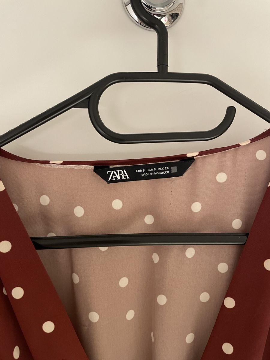 Zara Camicette: Zara Damenbluse gepunktet – Nuovo (secondo la descrizione) da Vaduz venduto da GiuliaSu 2