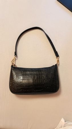 Schwarze Croco Handtasche – kleine Schultertasche mit golden