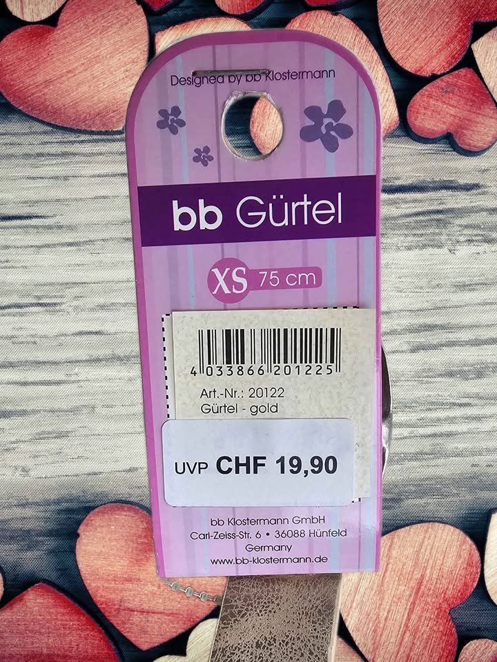 Gürtel: Schicker Ledergürtel Nieten Gr. XS – Neu und originalverpackt aus Aarburg von Glitzerschein 4
