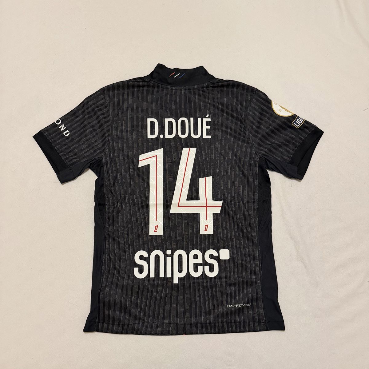 Jordan Maillots de corps & Pantalons: Paris Saint-Germain 2025/26 Stadium 4e tenue – Neuf (Voir description) à Chavannes-près-Renens par ale_nbm2 1