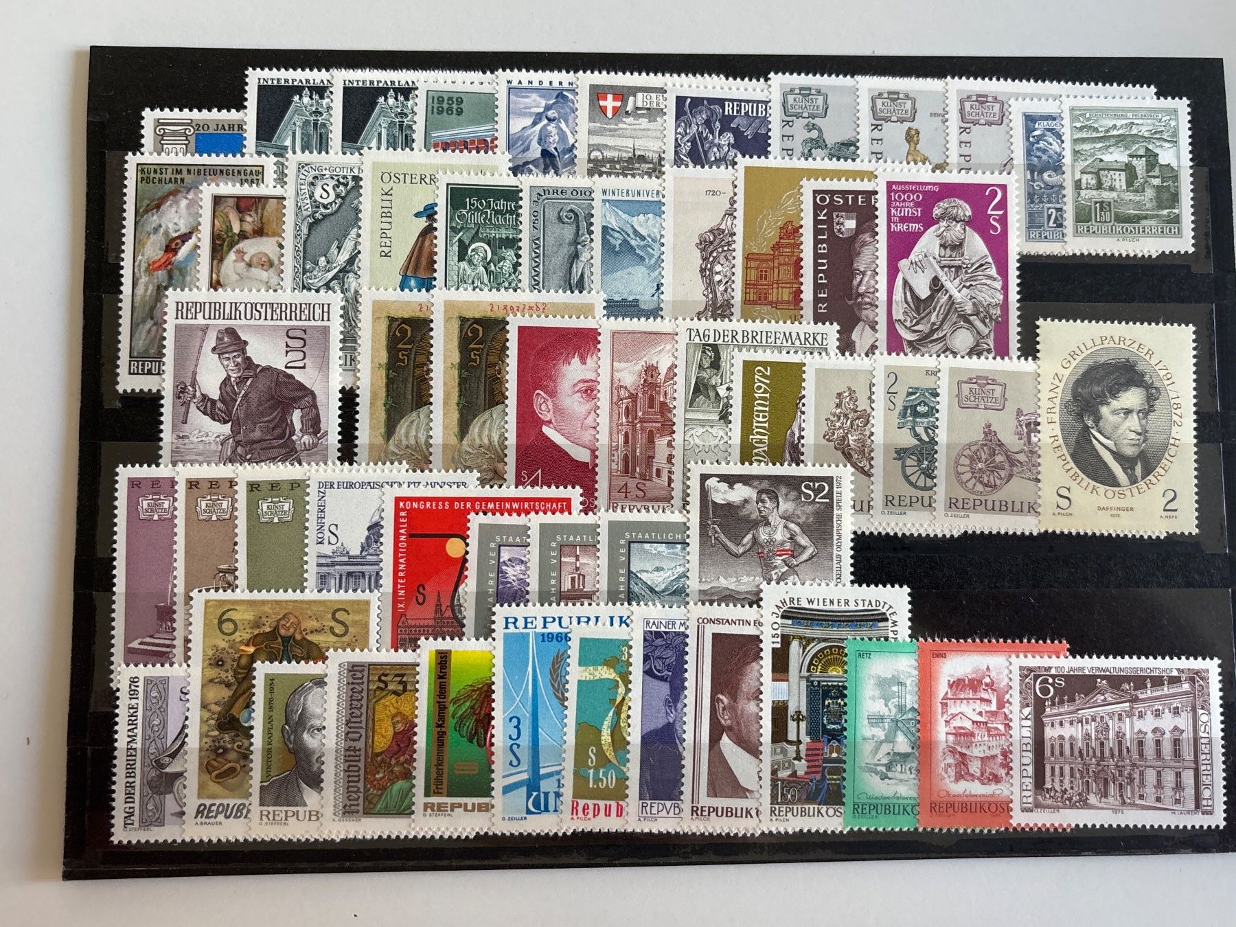 Alle Briefmarken: Lot Österreich ungebraucht – Neu und originalverpackt aus Adliswil von derrick0825