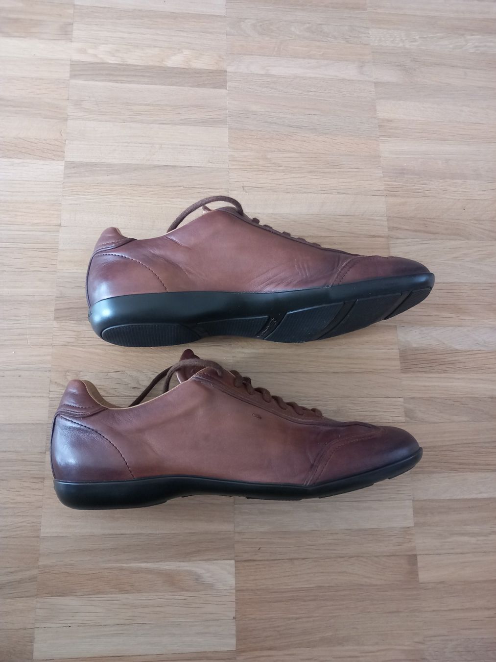 Santoni Scarpe da uomo: Santoni basket en cuir marron foncé – Usato da Le Grand-Saconnex venduto da Rgt87 3
