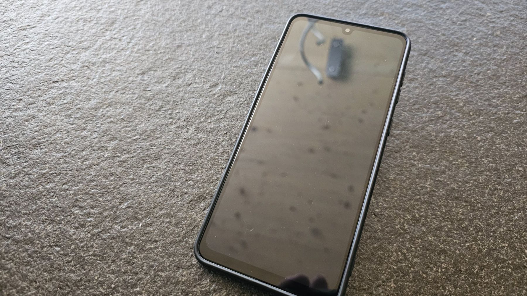 Samsung Telefoni cellulari / Smartphones: Samsung Galaxy A33 5G mit Hülle – Usato da Koppigen venduto da Kellerfundsachen 5