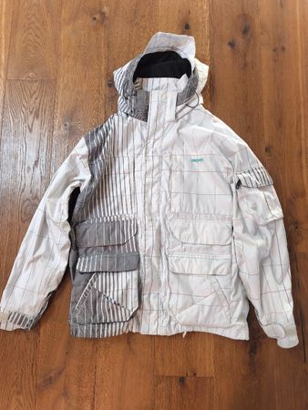Oldschool Ski und Snowbiardjacke Eleven Decent Line Winter