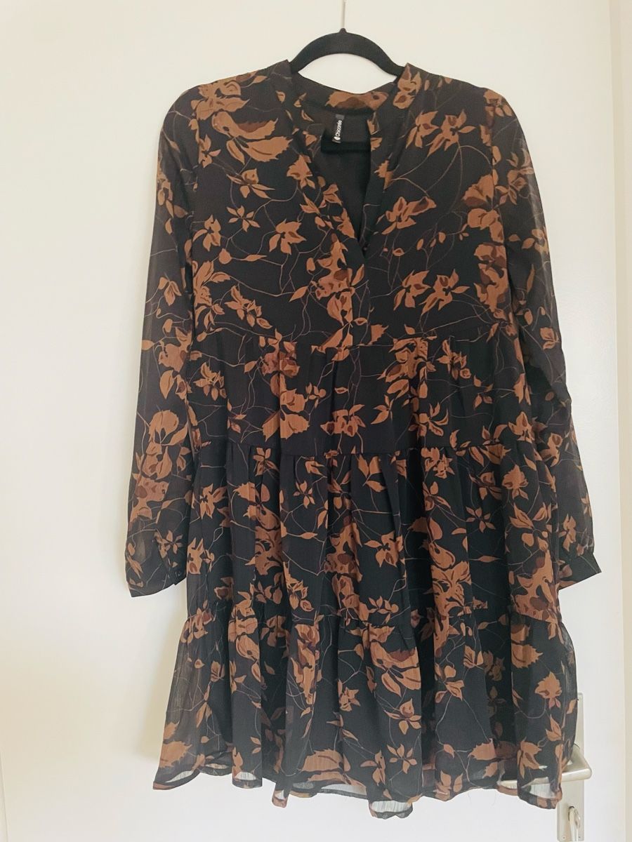 Robes: Zwei Kleider S – D'occasion à Muri b. Bern par waterlily2016 1