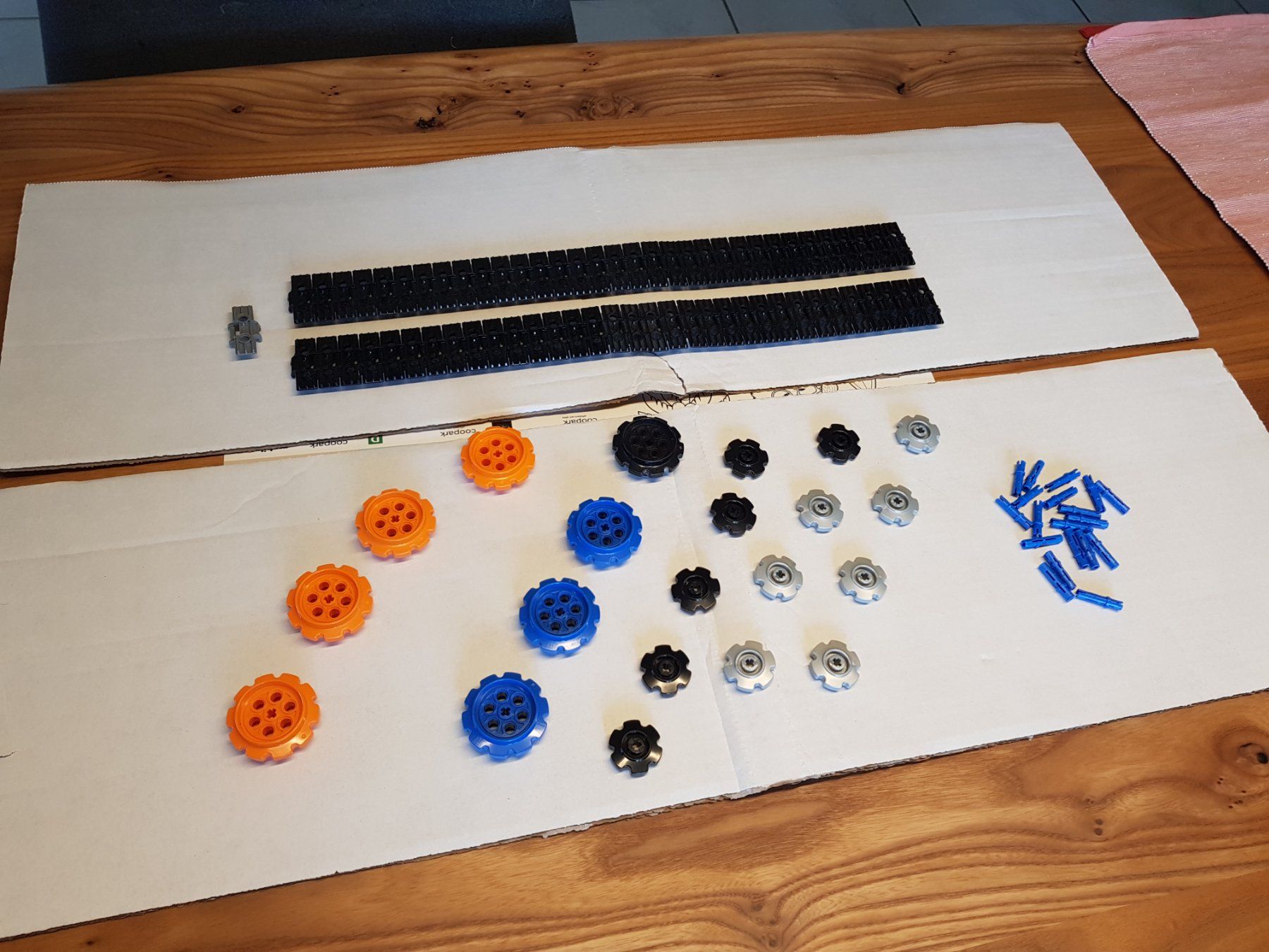 Lego Giocattoli: Lego Restposten Raupenteile – Usato da Hausen am Albis venduto da RoBrixX