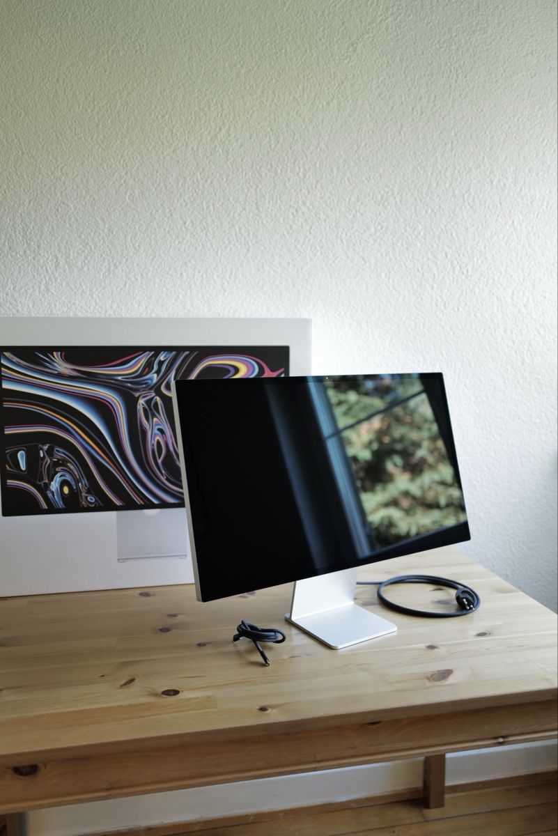 Monitore: Apple Studio Display 27 2022 5K – Gebraucht aus Zürich von idbronskiy