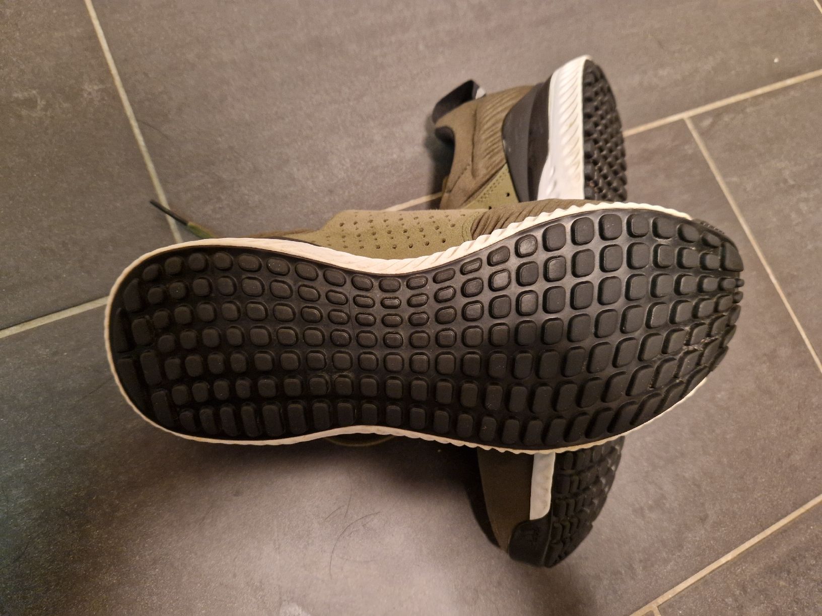 Adidas Scarpe da uomo: Adidas Neopren Golfschuhe Gr. 43 – Usato da Nürensdorf venduto da romano_a 3