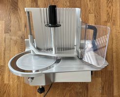 Aufschnittmaschine Fust Novamatic S 220 Gastro