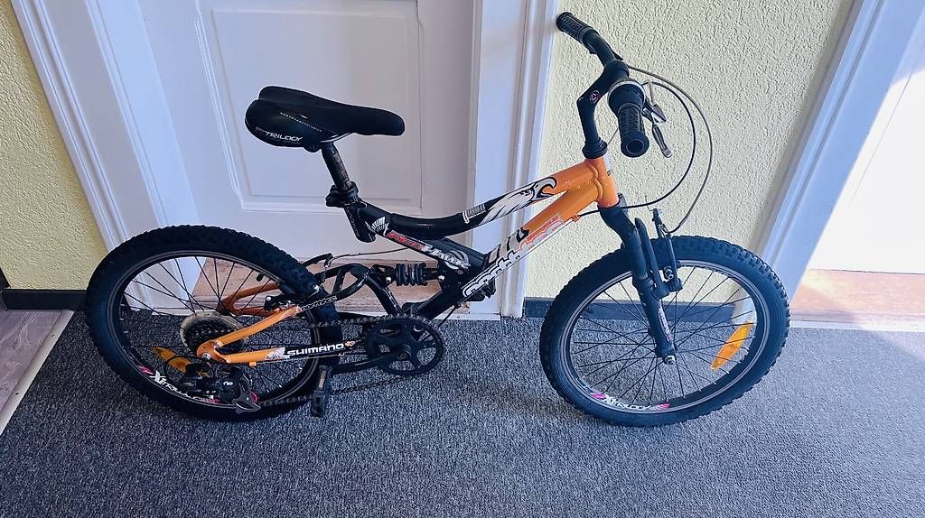 Velos: Kinder-Velo  20 Zoll – Gebraucht aus Hilterfingen von mus_85w9
