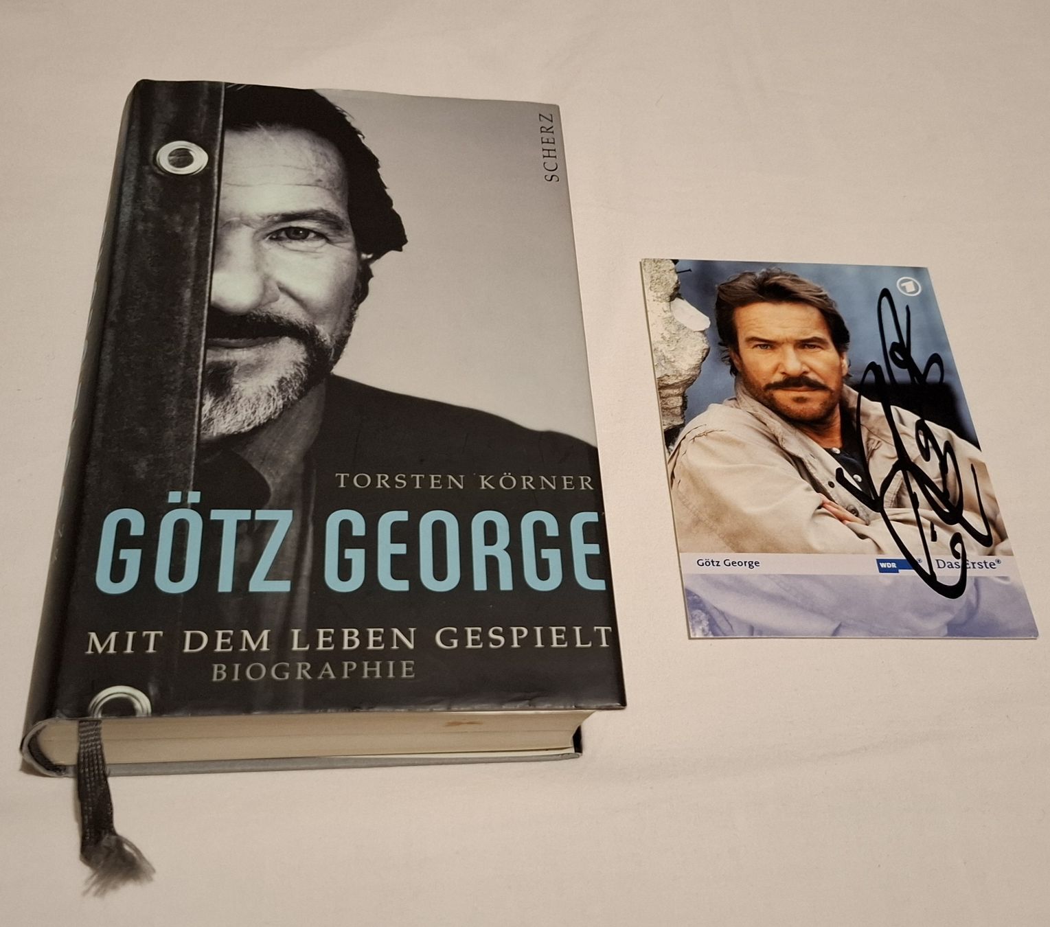 Autografi: Götz George: Biografie + Autogramm – Usato da Zürich venduto da apf_b8zl