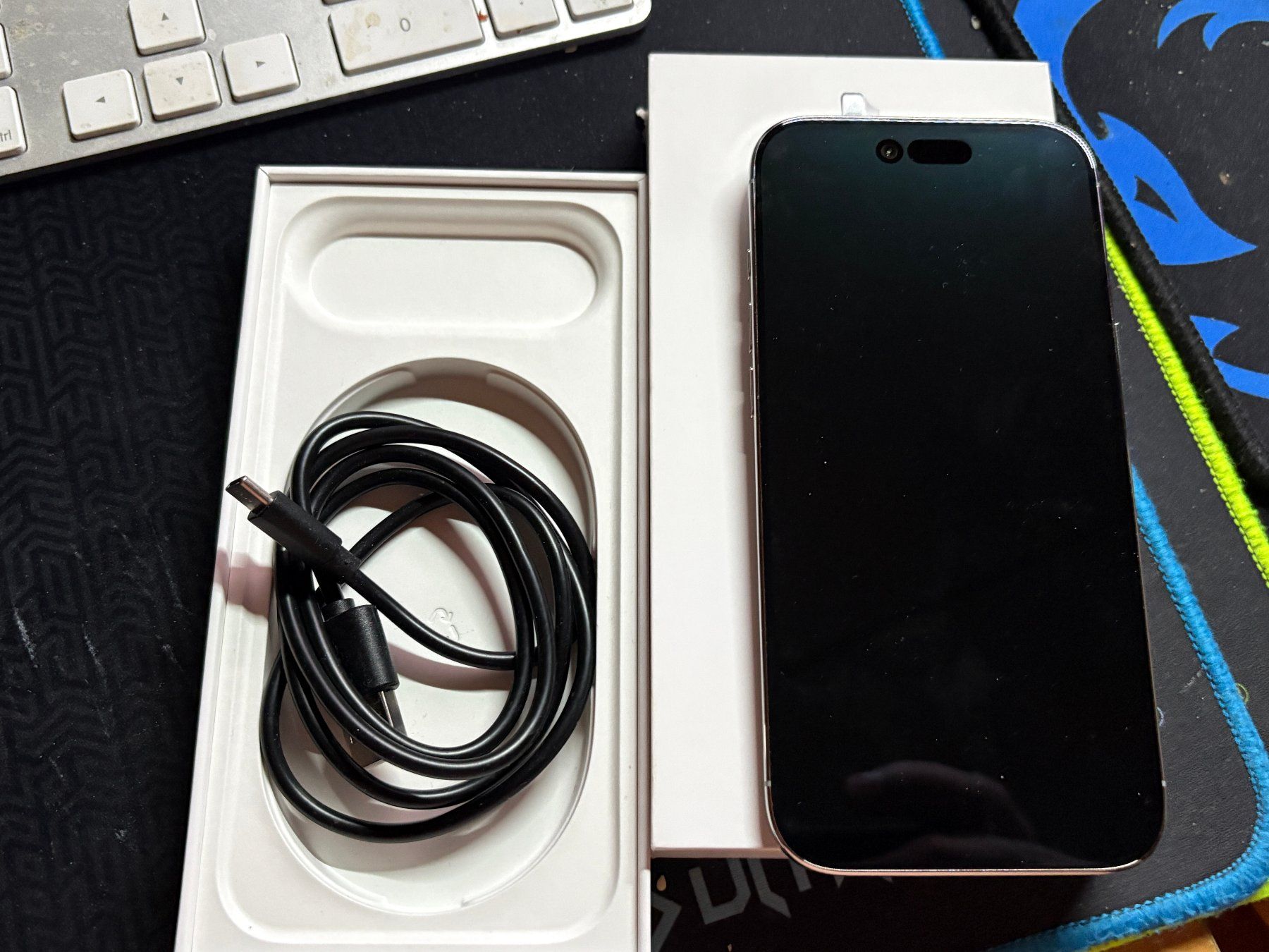 Apple Portables: Iphone Air 256Gb mit Apple Garantie – D'occasion à Au SG par bah_6f5w 2