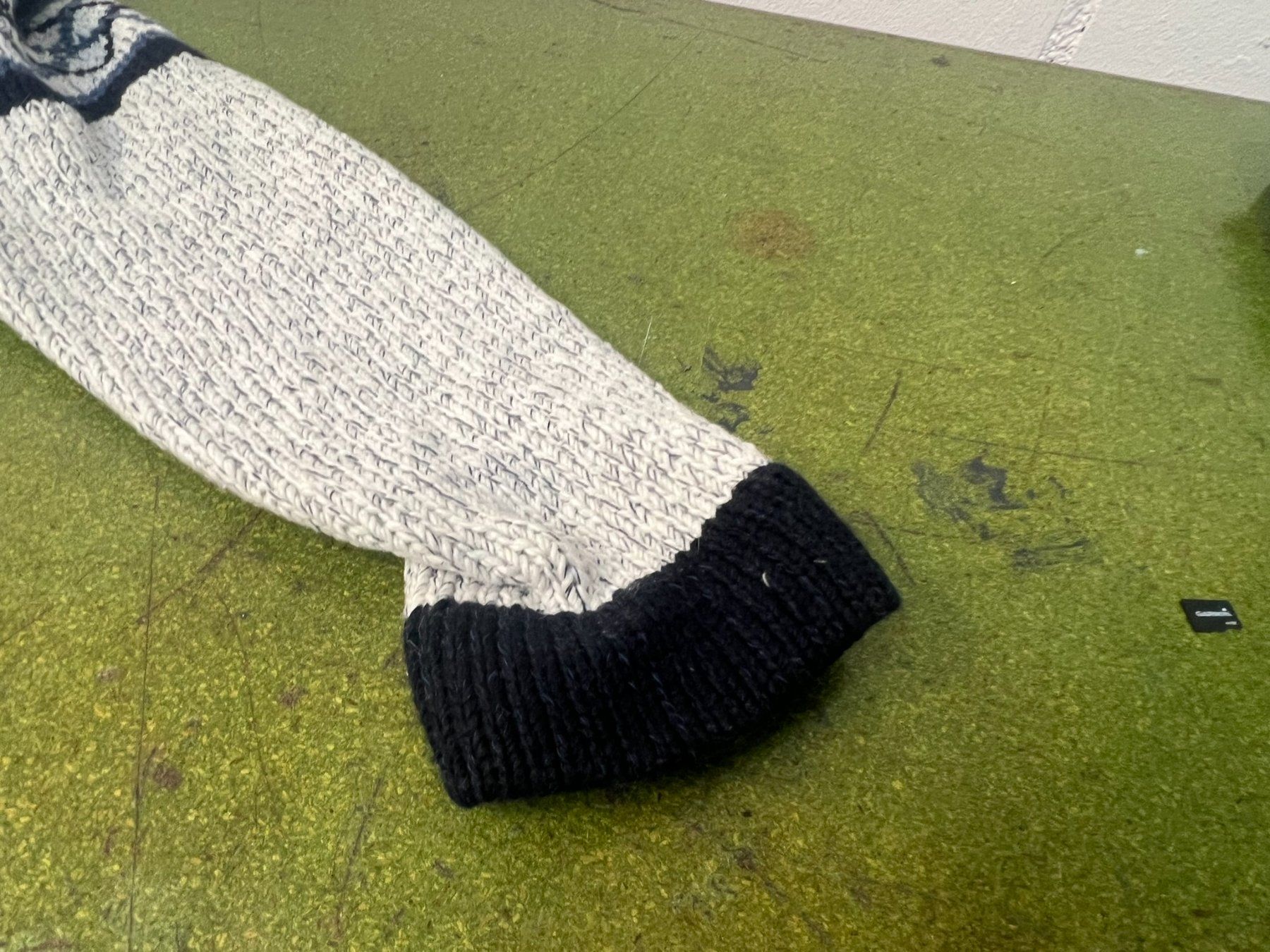 Maglioni & Felpe: Strickpulli – Nuovo (secondo la descrizione) da Bättwil venduto da par_y2n9 3