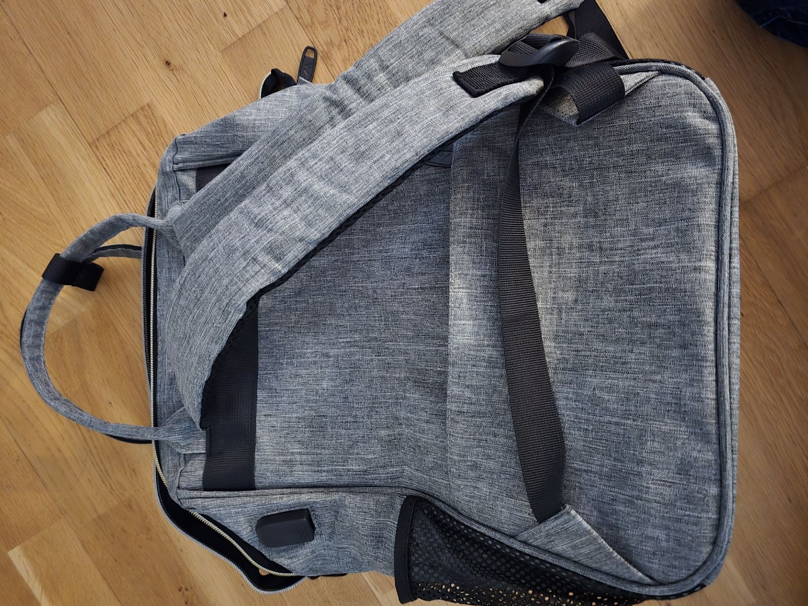 Sacs à dos: Rucksack mit Kühlfach – Neuf (Voir description) à Niederhasli par Jani85 3