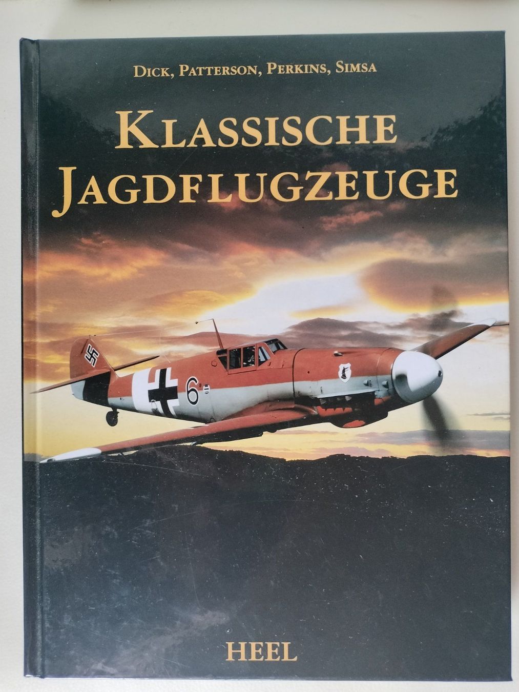 Bücher: Armee Militär Weltkriegs Flieger Buch – Gebraucht aus Schwanden Sigrisw von len_9yqg