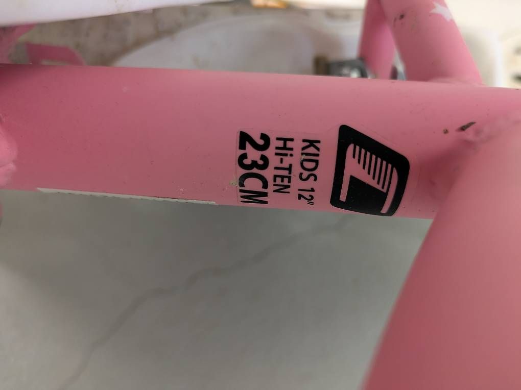 Vélos: Kinder Velo – D'occasion à Watt par t30annen