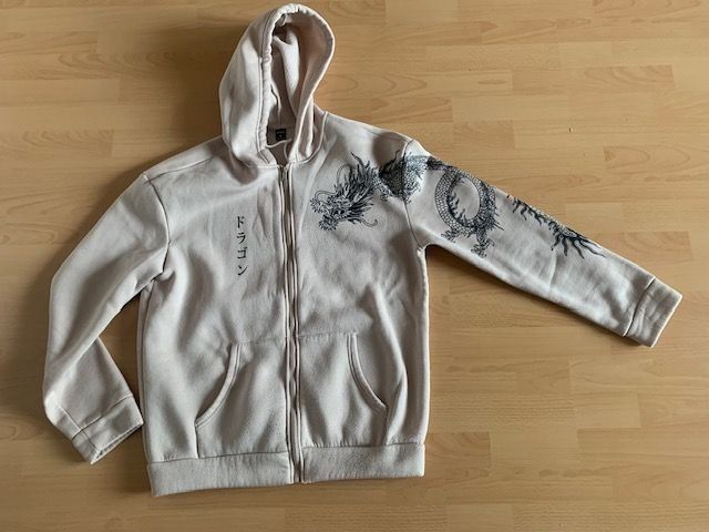 Shein Pullover & Sweatshirts: Shein Pulli – Gebraucht aus Wiler b.Utzenstorf von seven12