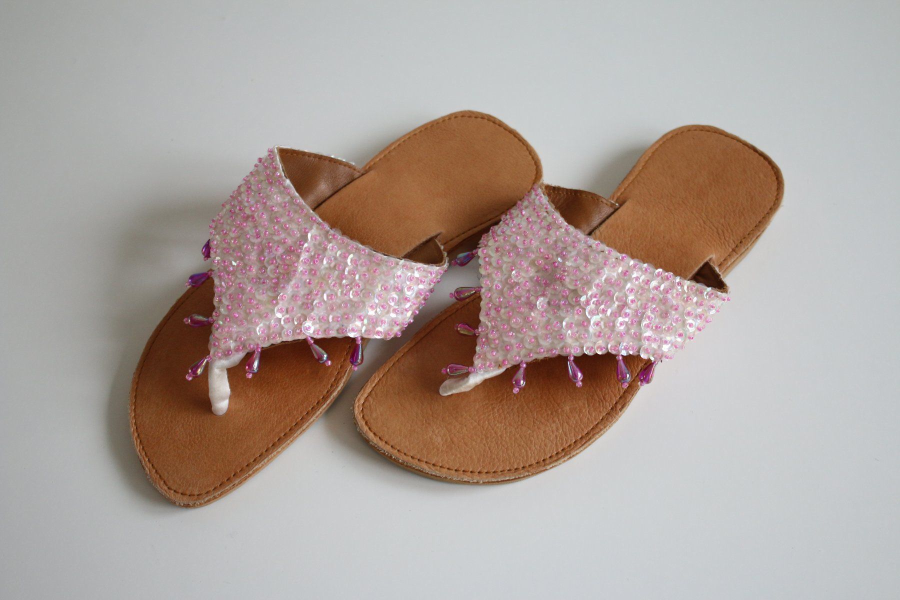 Scarpe da donna: Pailletten-Flipflops, Grösse 37-38 – Nuovo (secondo la descrizione) da Zürich venduto da bentalent711