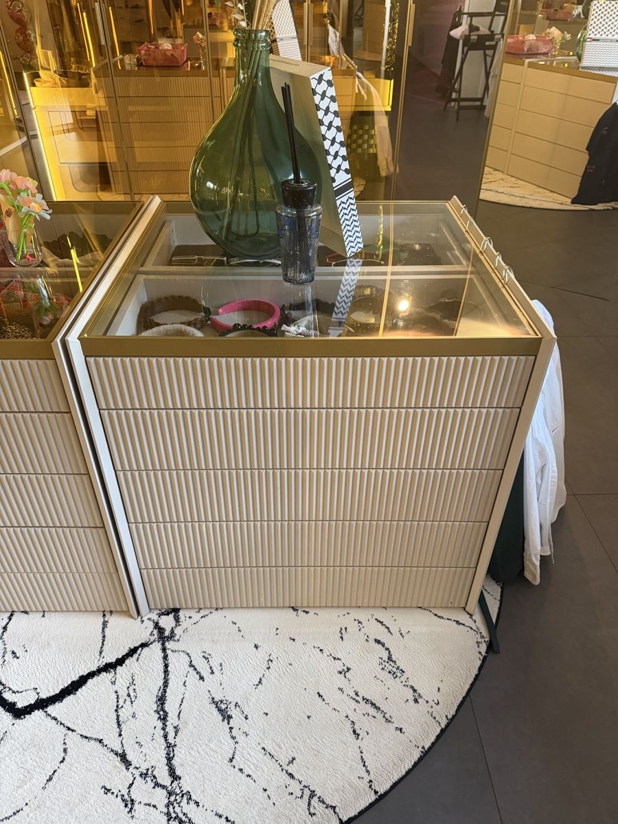 Garderobe: Garde robe dressing éclairage led – Gebraucht aus Arlesheim von kay_v7nr 2