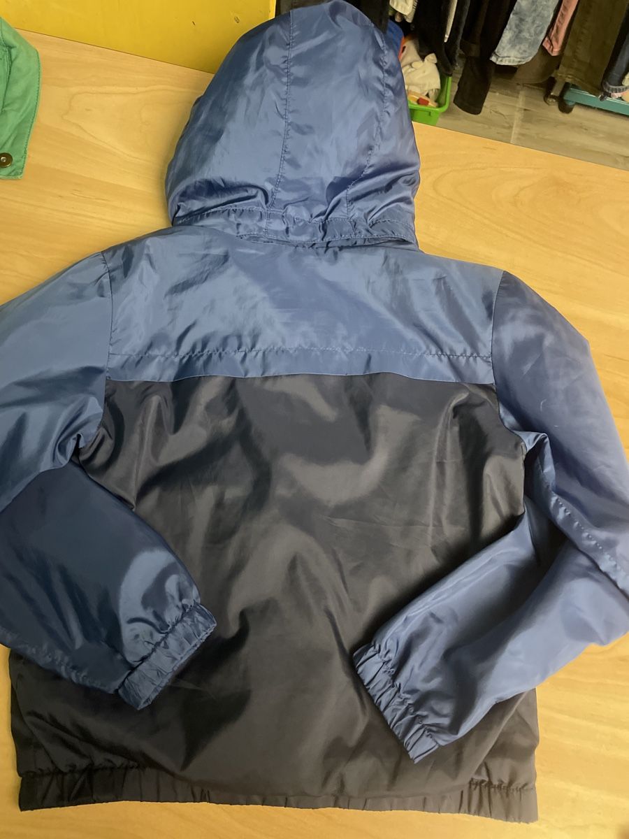 H&M Jacken & Mäntel: Neuwertige H&M Windjacke Gr. 128 – Neu (gemäss Beschreibung) aus Obergerlafingen von cabo4 2