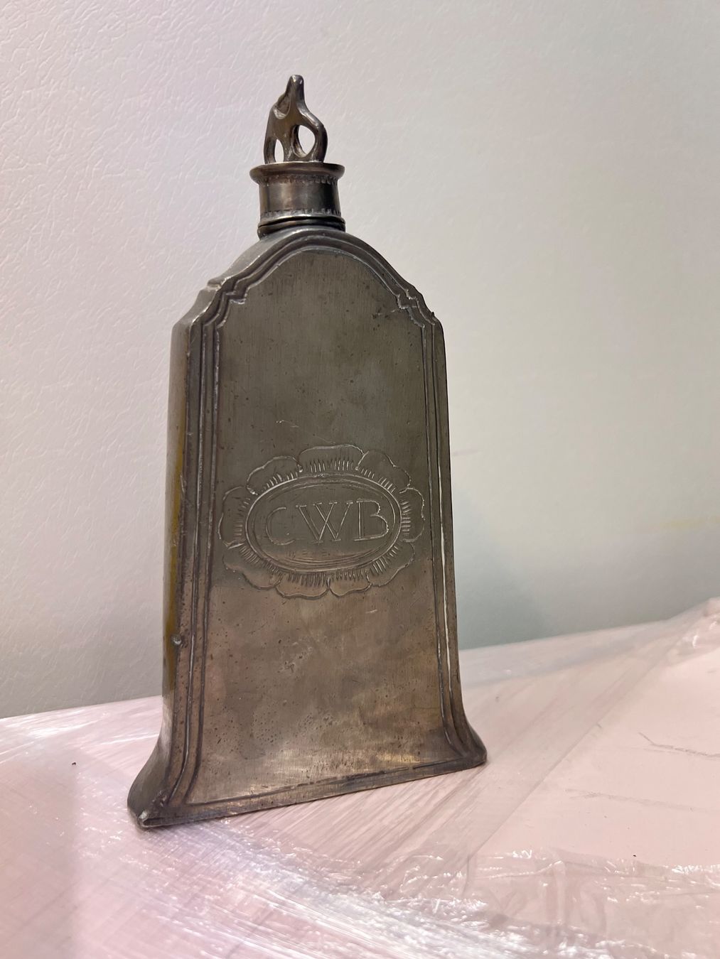 Sonstiges: Antique pewter flask – Gebraucht aus Lausanne von NYC67 1