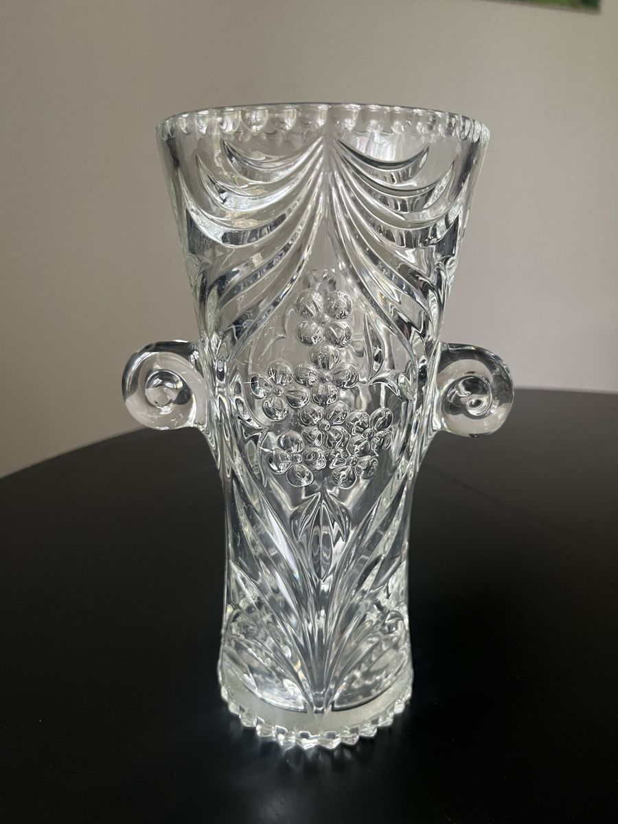Vasi & Recipienti: Elegante Kristallvase mit Griffen – Usato da Zürich venduto da Nowstalgia 3