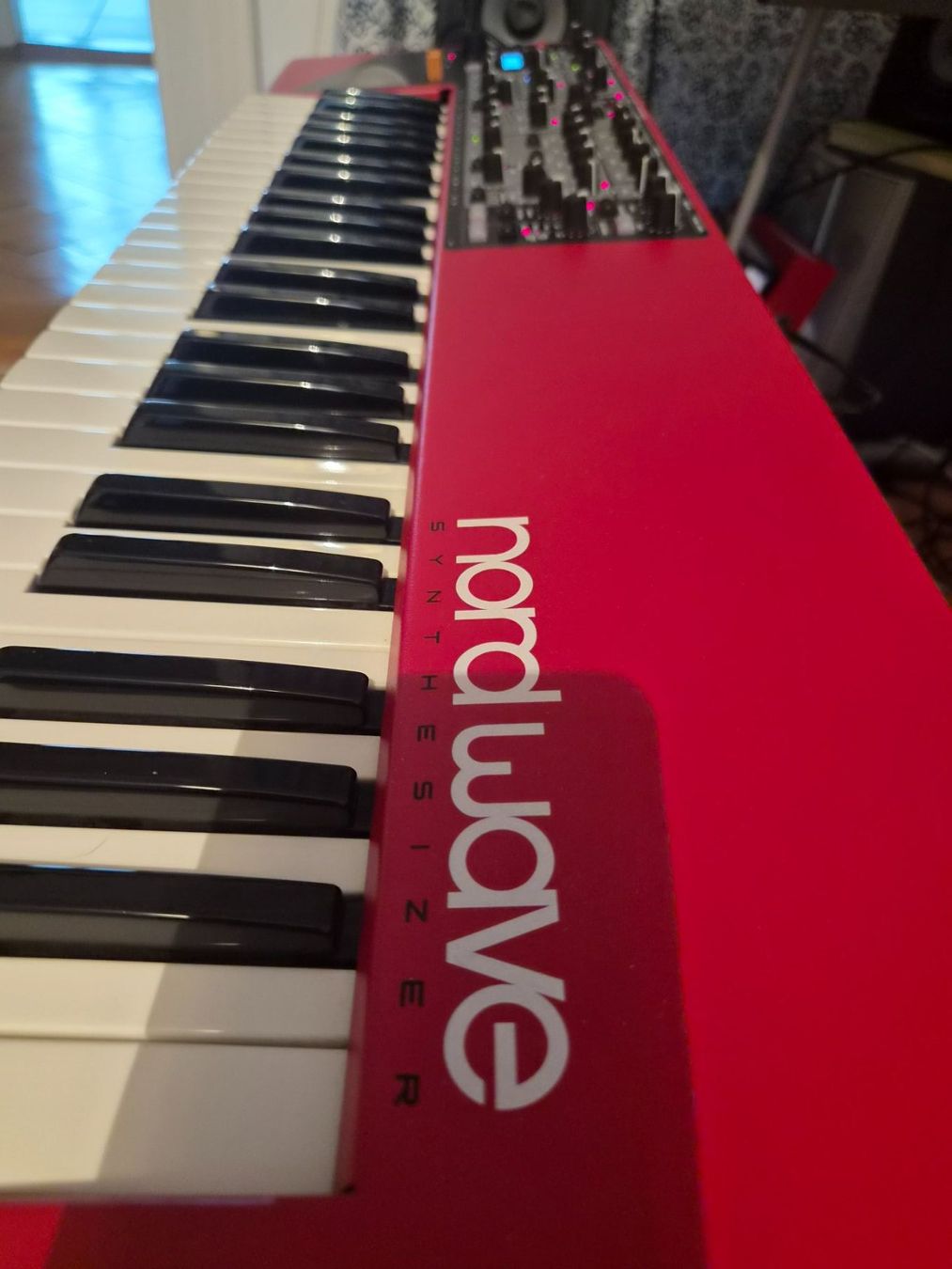 Strumenti musicali: Schöner NORD WAVE...optisch und technisch wie neu !! – Nuovo (secondo la descrizione) da Zuerich venduto da KEYSTORE 2