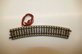 Märklin H0: Gebogenes M-Anschluss-Gleis