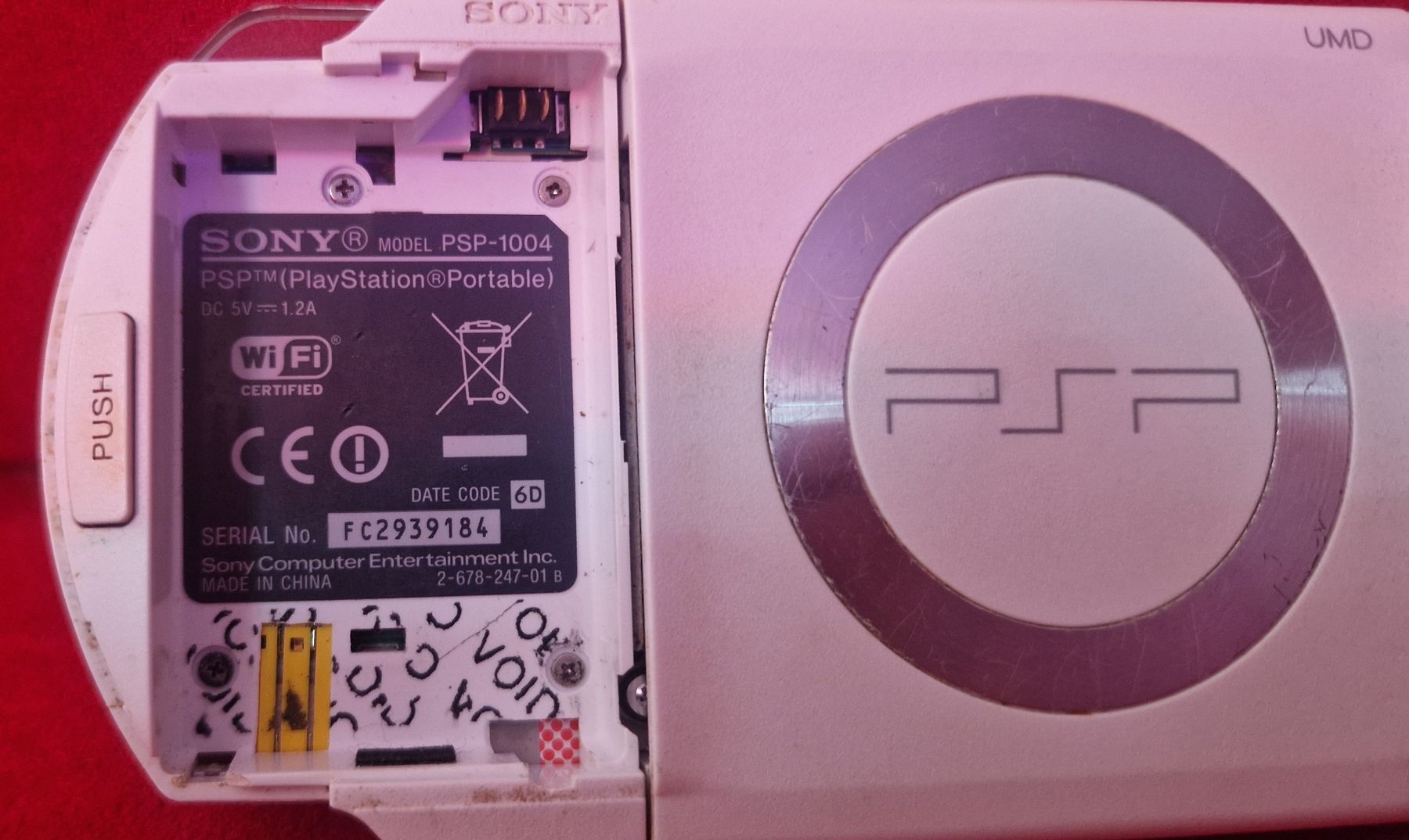 Sony Konsolen: PSP Blanche Déféctueuse – Defekt aus Villars-sur-Glâne von MrLobTec 3